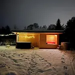 Dom Na Cuplu Cupel (Legionowo)