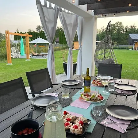 Villa Dom Na Cuplu *