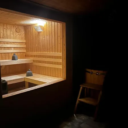 ヴィラ Dom Na Cuplu