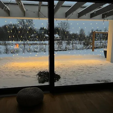 ヴィラ Dom Na Cuplu