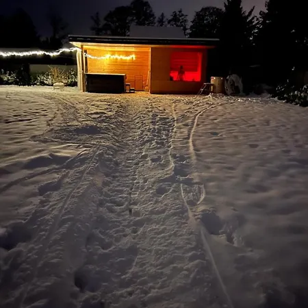 Dom Na Cuplu * Cupel (Legionowo)