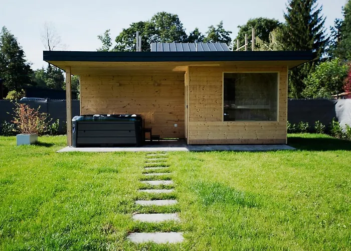 Dom Na Cuplu Cupel (Legionowo)