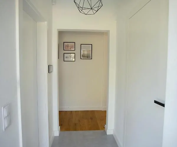 Dom Na Cuplu Cupel (Legionowo)