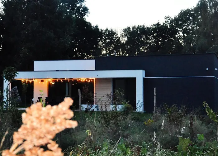 Dom Na Cuplu Вилла Cupel (Legionowo)