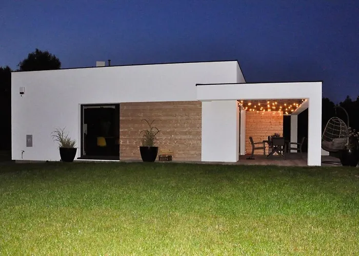 Вилла Dom Na Cuplu Cupel (Legionowo)