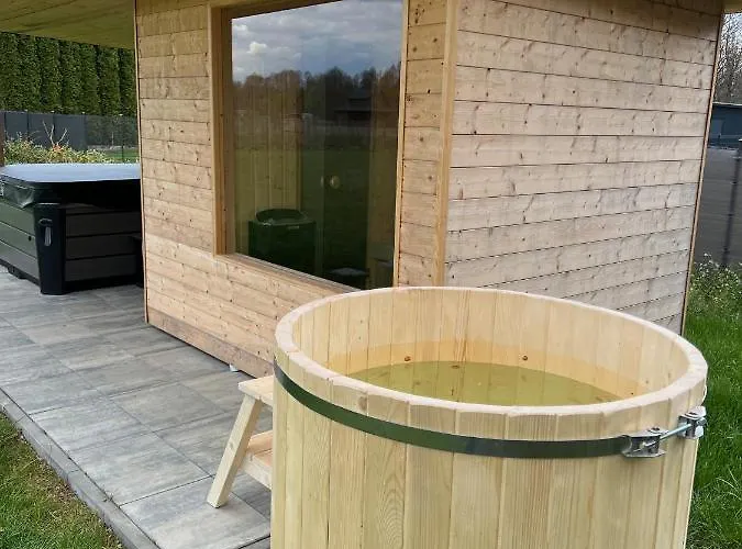 Dom Na Cuplu * Cupel (Legionowo)